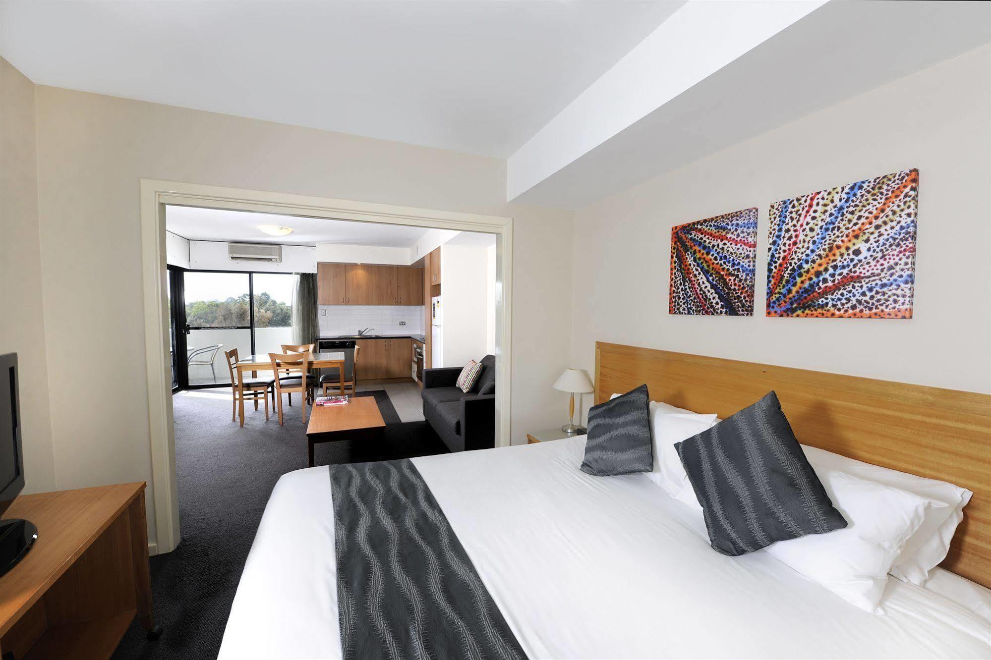 Assured Ascot Quays Apartment Hotel Perth Ngoại thất bức ảnh