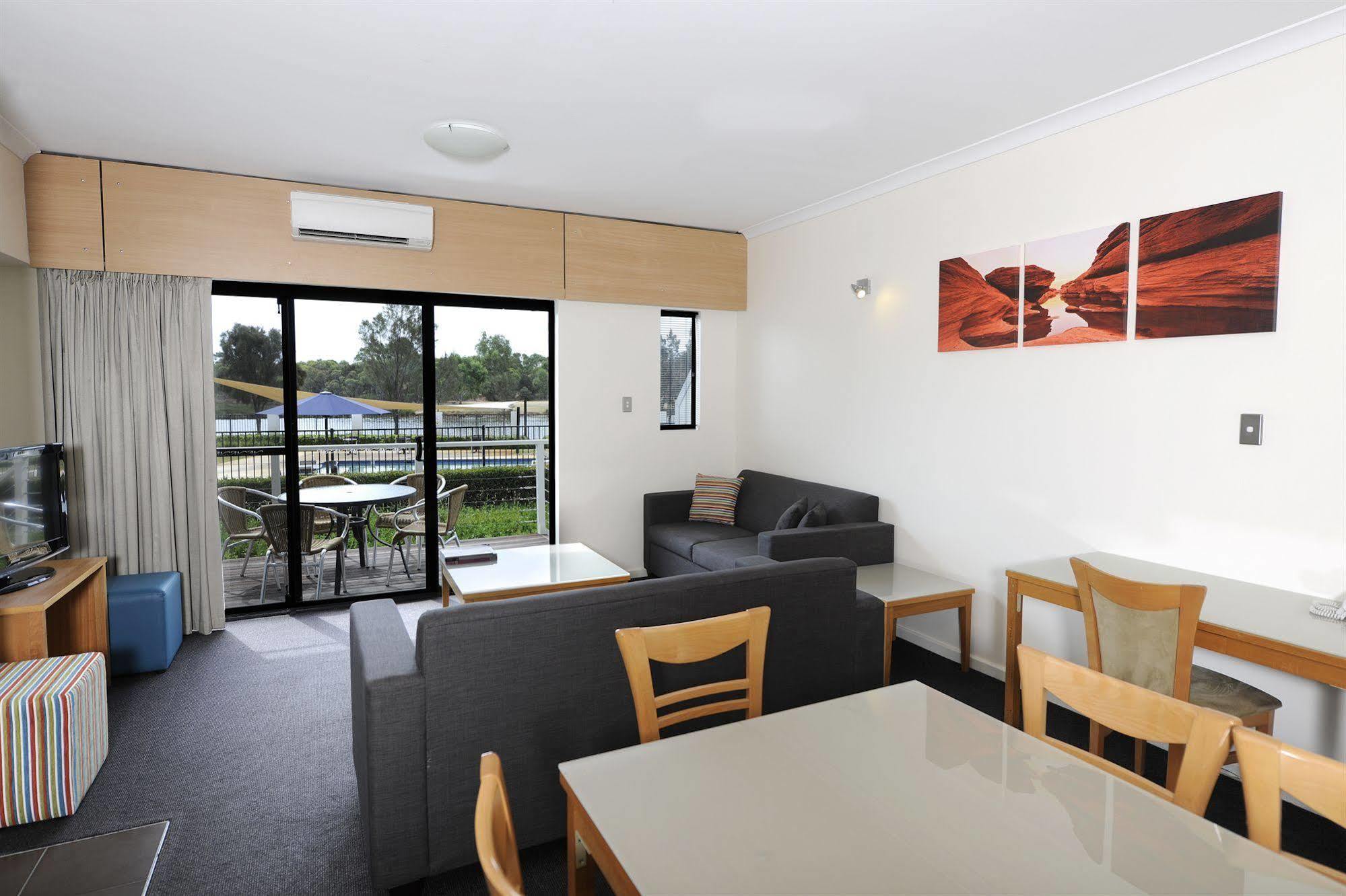 Assured Ascot Quays Apartment Hotel Perth Ngoại thất bức ảnh