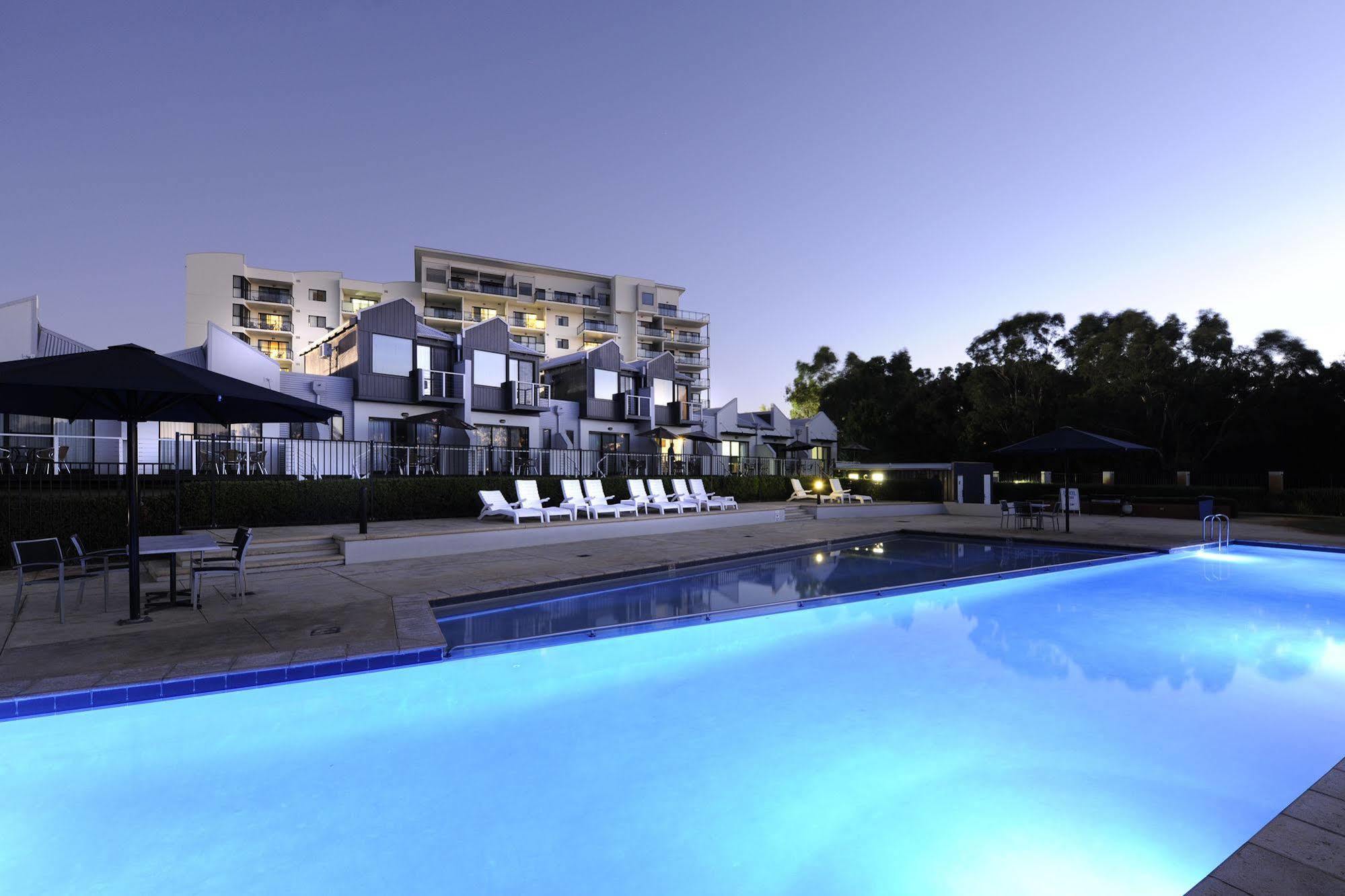 Assured Ascot Quays Apartment Hotel Perth Ngoại thất bức ảnh